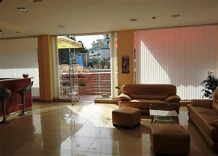 Ξενοδοχείο Diamond Πριμόρσκο